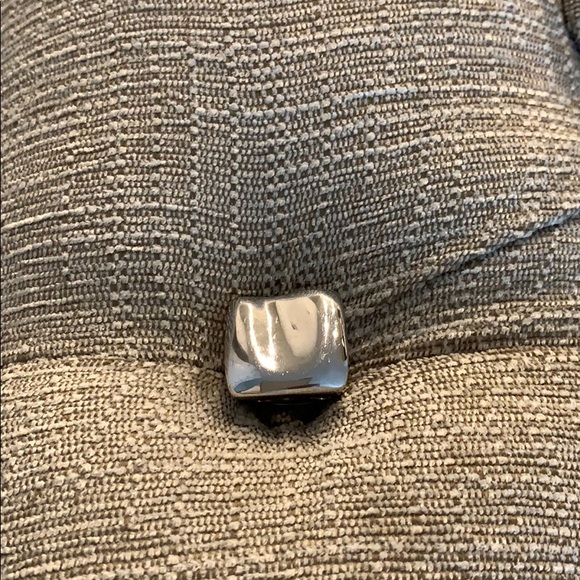 Silver Ring - Picture 9 of 16